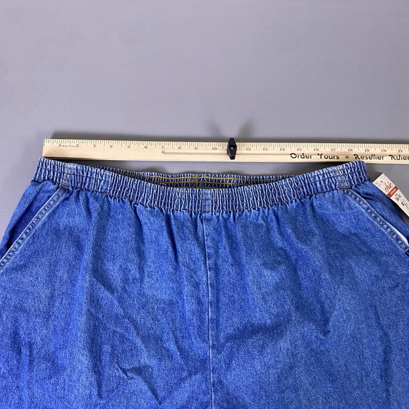 Chic Pull On Jeans Women's Plus Size 26W Elastic Waist  Blue Denim New w/ Flaw - Picture 4 of 13